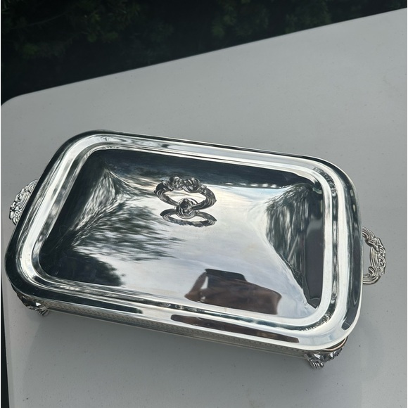 Pyrex Silver Plated Serving Dish - Picture 2 of 3